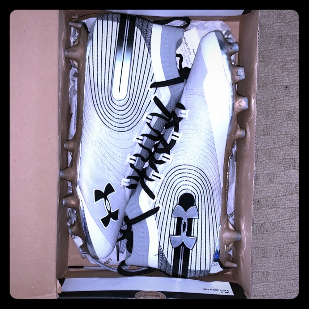 Under armour mc cleats